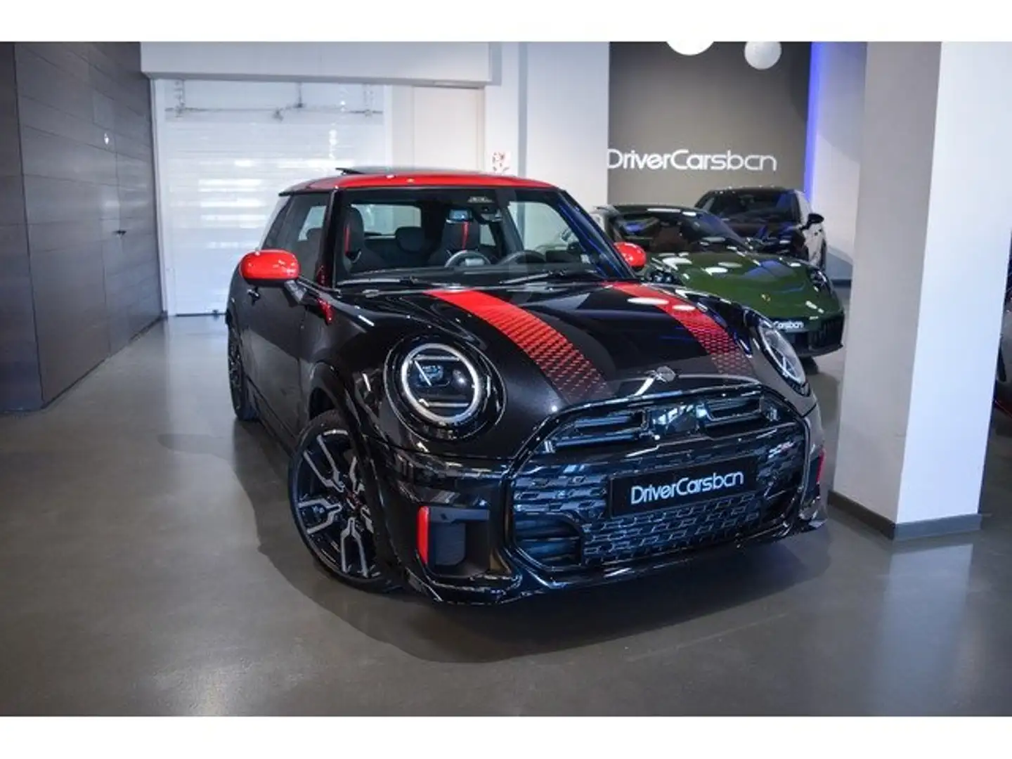 2026 MINI Cooper, 4 100 km, Španielsko — foto 1