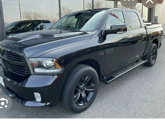 2017 Dodge Ram1500, 140 000 km, dovoz Kanada — foto 1