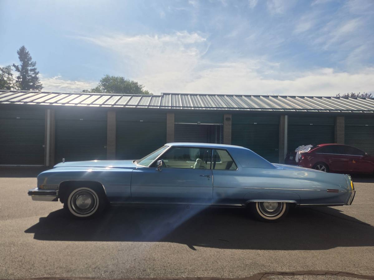 Cadillac, dovoz USA — foto 6 z 12