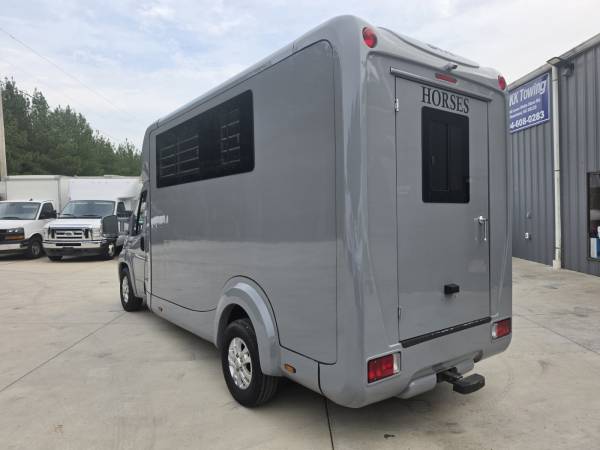 2023 RAM, dovoz USA — foto 4 z 12