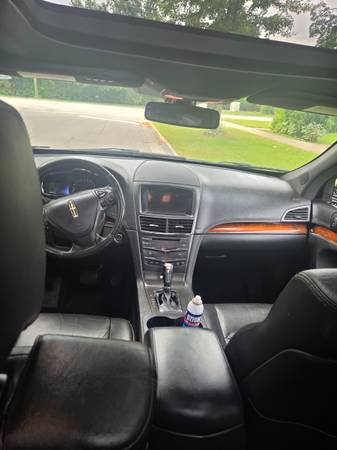 2016 Lincoln, dovoz USA — foto 10 z 12