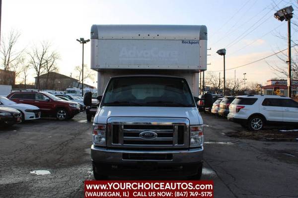 2021 Ford, dovoz USA — foto 2 z 12