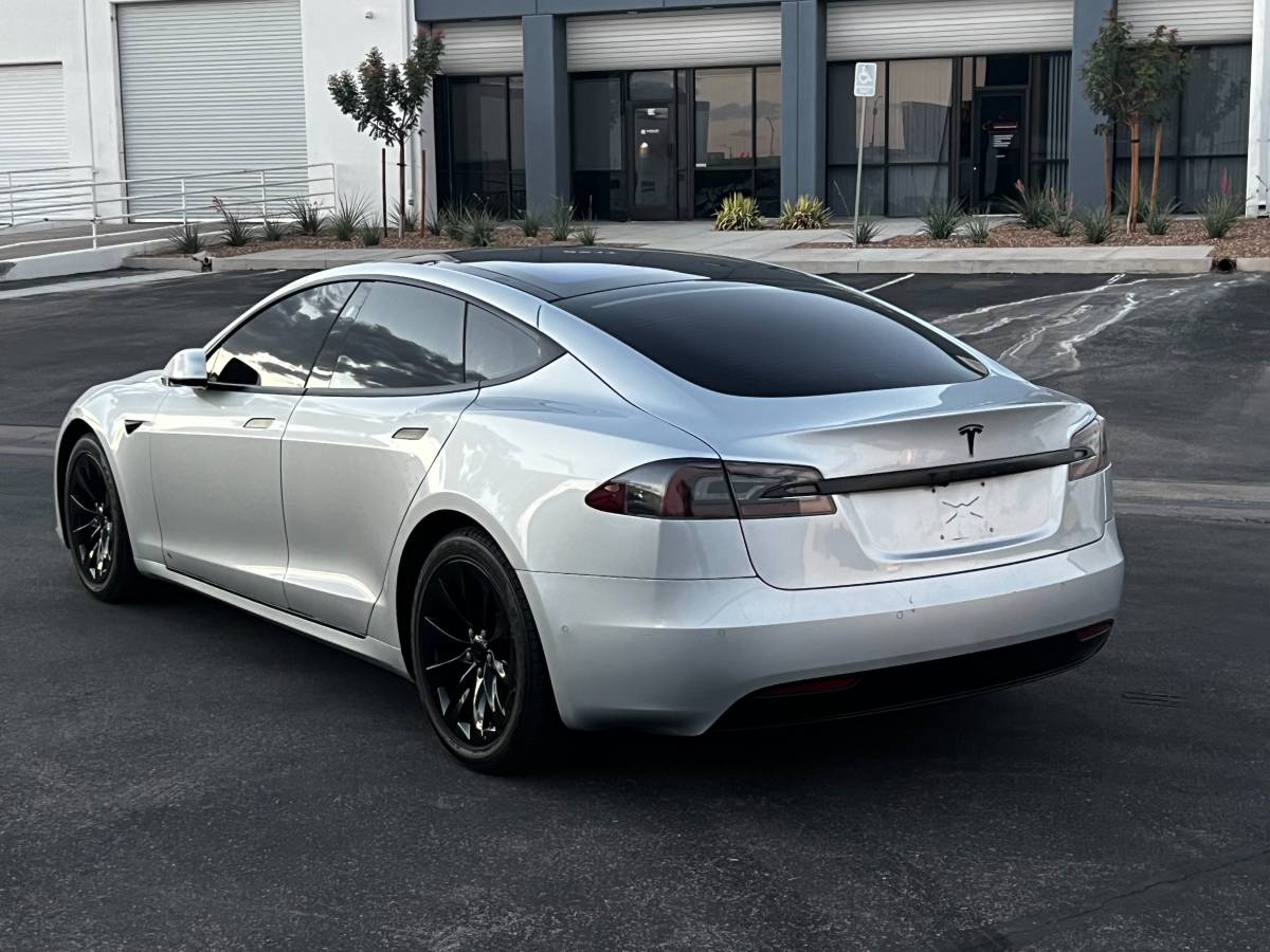 2018 Tesla, dovoz USA — foto 3 z 12