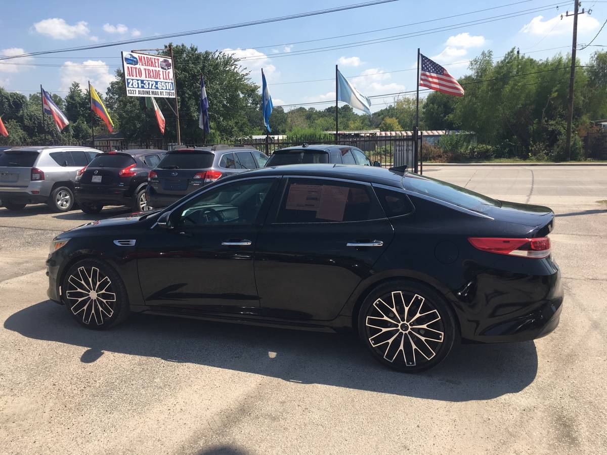2016 Kia, dovoz USA — foto 1