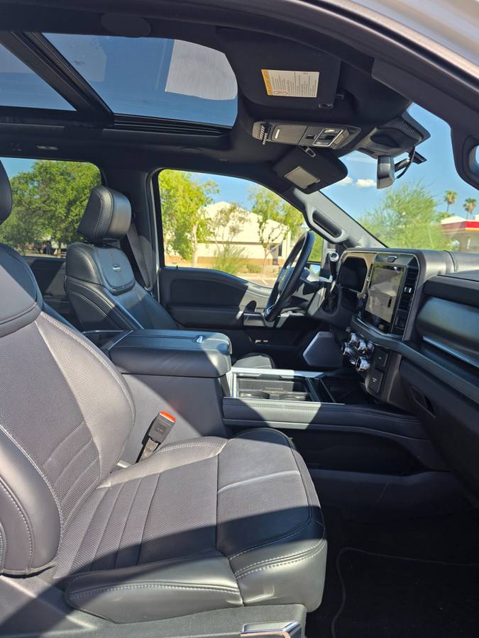 2026 Ford, dovoz USA — foto 9 z 12