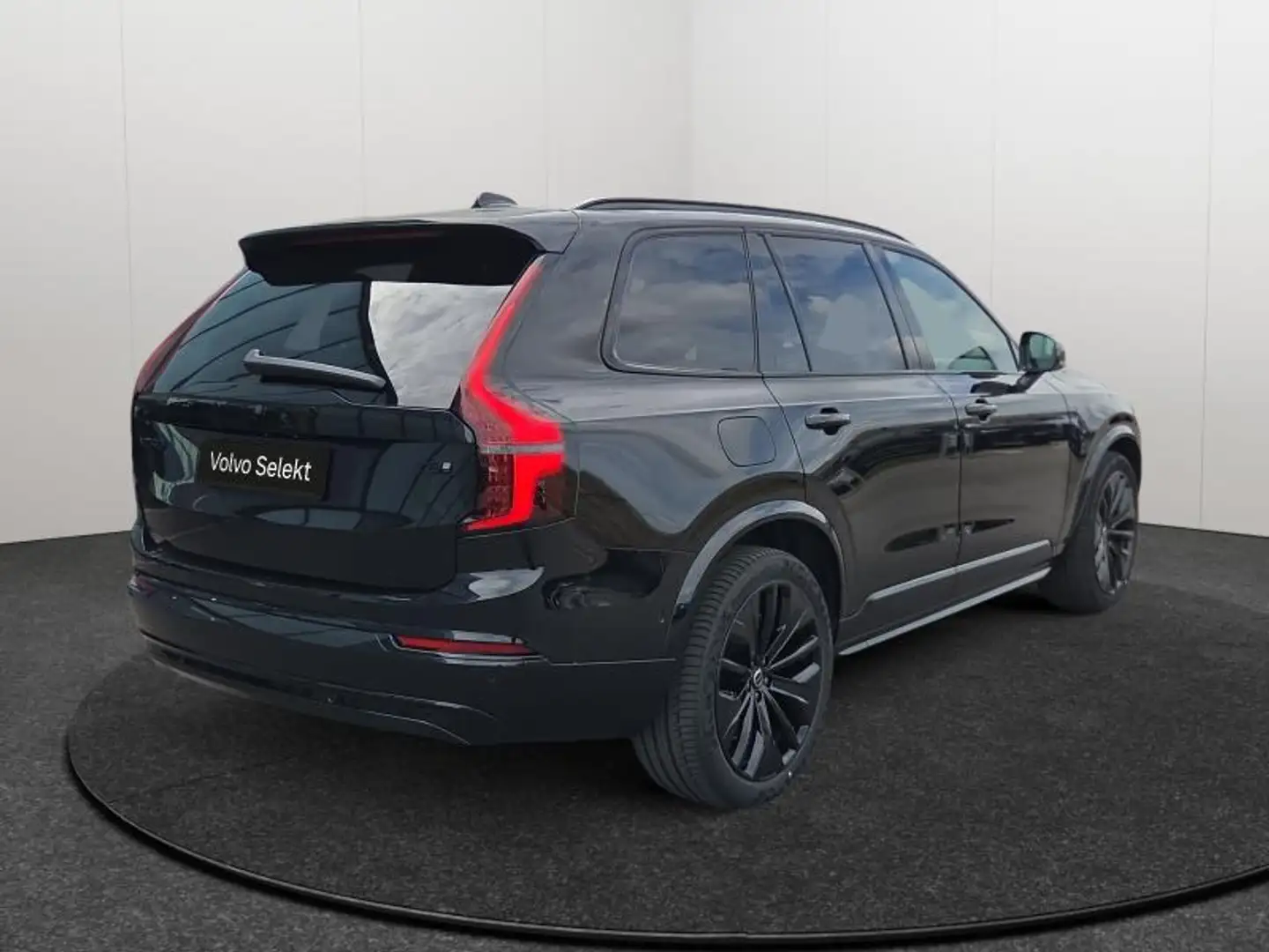 2026 Volvo XC90, čierna, 1 500 km, Francúzsko — foto 2 z 12