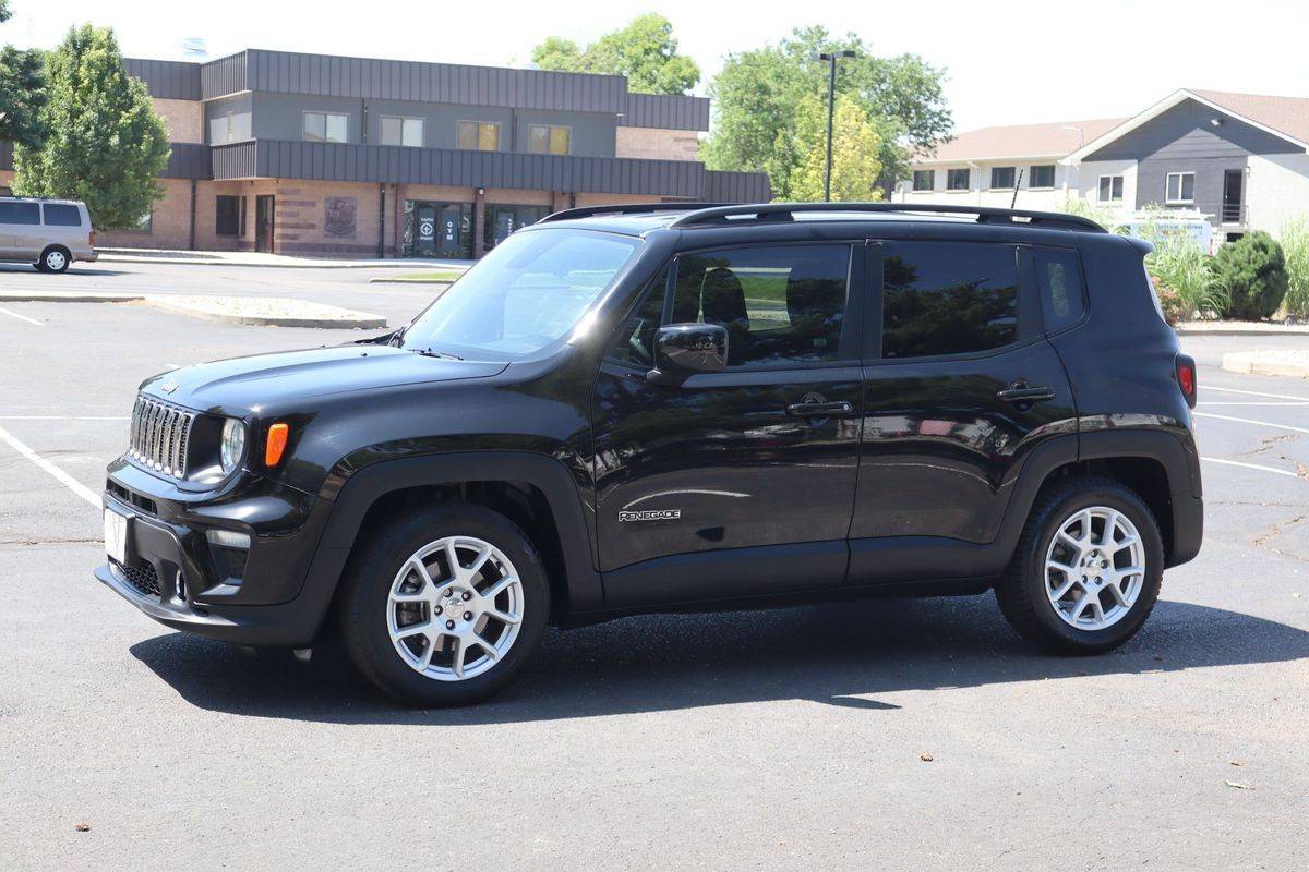 2020 Jeep, dovoz USA — foto 10 z 12