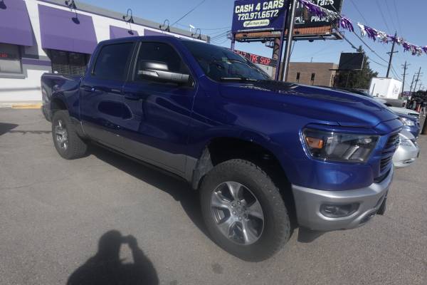 2019 Dodge, dovoz USA — foto 1