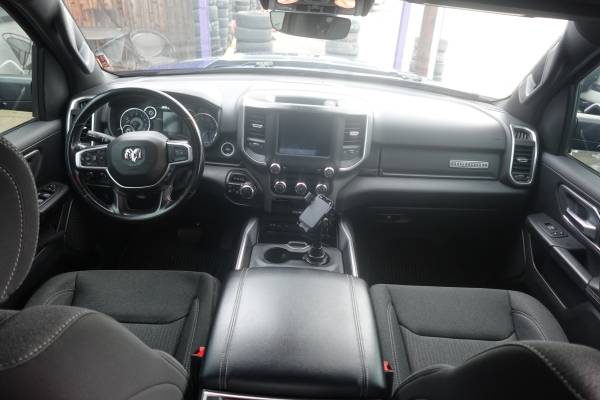 2019 Dodge, dovoz USA — foto 9 z 12