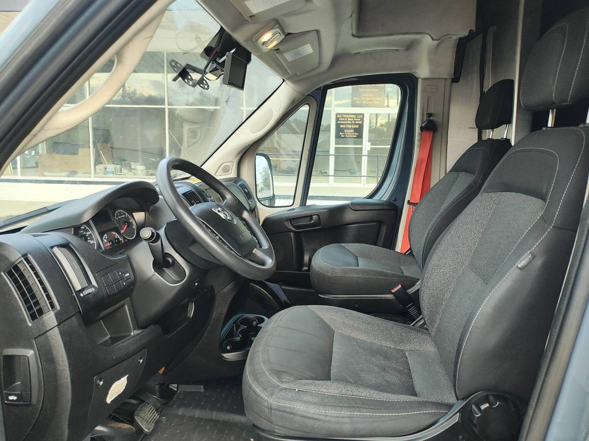 2020 RAM, dovoz USA — foto 10 z 12