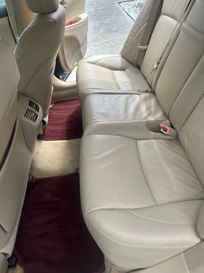 2007 Lexus, dovoz USA — foto 8 z 12