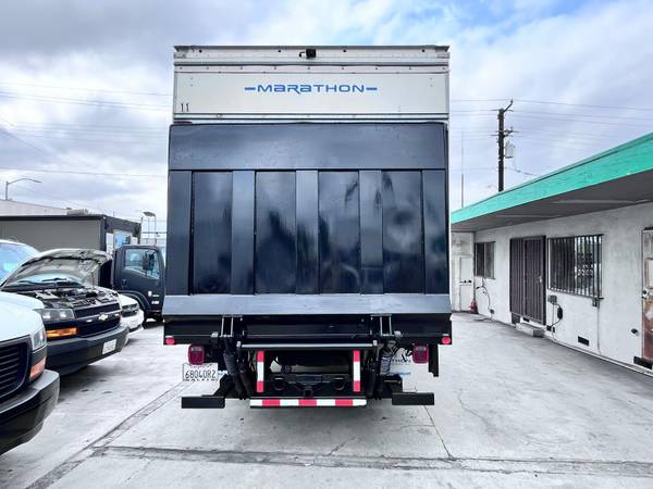 2019 Ford, dovoz USA — foto 5 z 12