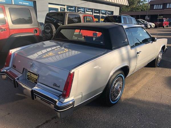 1985 Cadillac, dovoz USA — foto 4 z 12