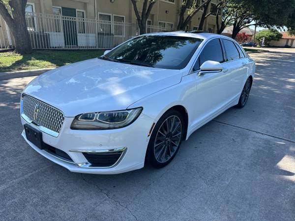 2017 Lincoln, dovoz USA — foto 1