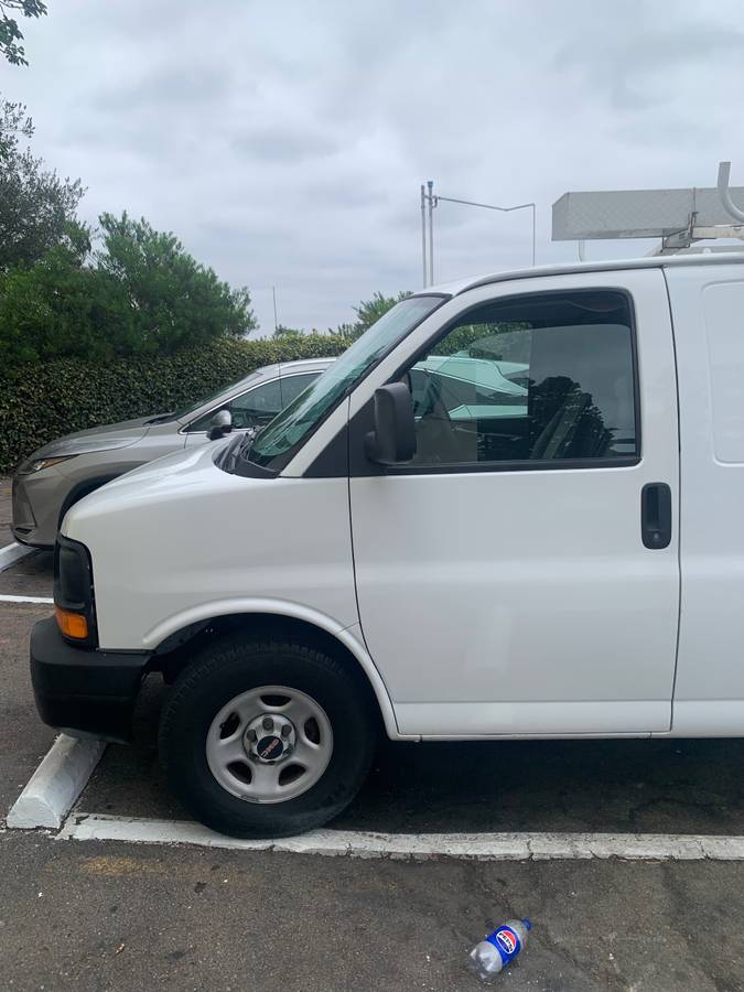 2008 GMC, dovoz USA — foto 2 z 10