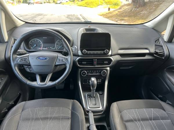 2018 Ford, dovoz USA — foto 9 z 12