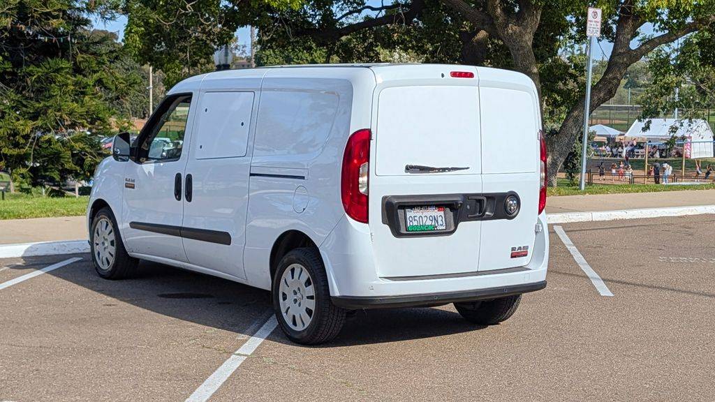 2021 RAM, biela, dovoz USA — foto 10 z 12