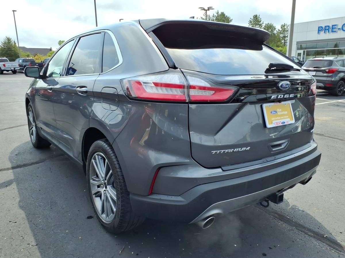 2024 Ford, dovoz USA — foto 4 z 12