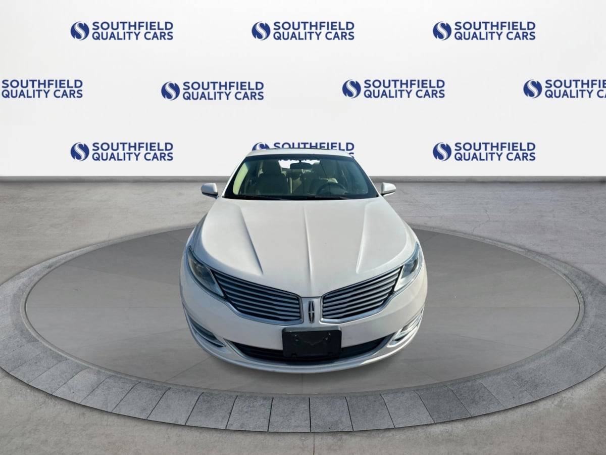 2015 Lincoln, biela, dovoz USA — foto 7 z 9