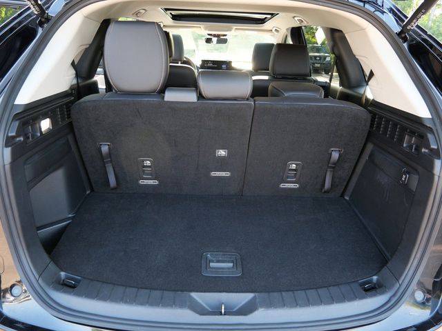 2026 Mazda, dovoz USA — foto 10 z 12