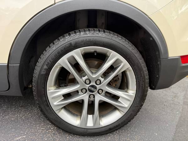 2018 Lincoln, dovoz USA — foto 12 z 12