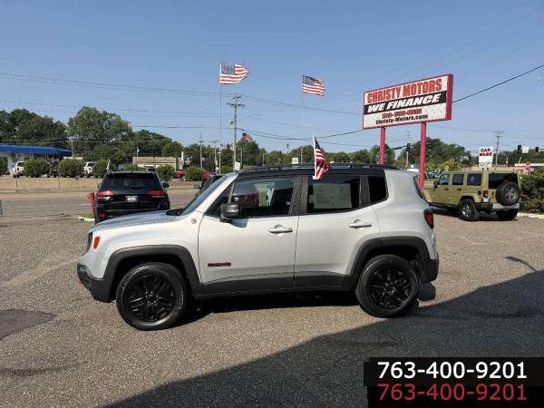 2018 Jeep, dovoz USA — foto 1