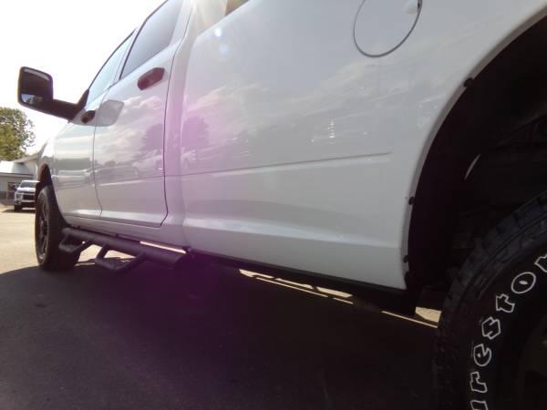 2023 Dodge, dovoz USA — foto 7 z 12