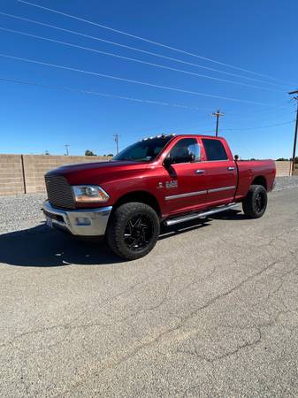 2013 Dodge, dovoz USA — foto 5 z 12
