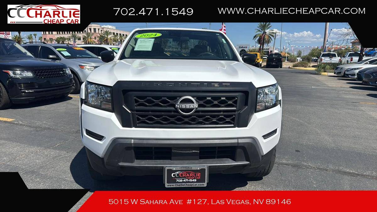 2024 Nissan, dovoz USA — foto 10 z 12
