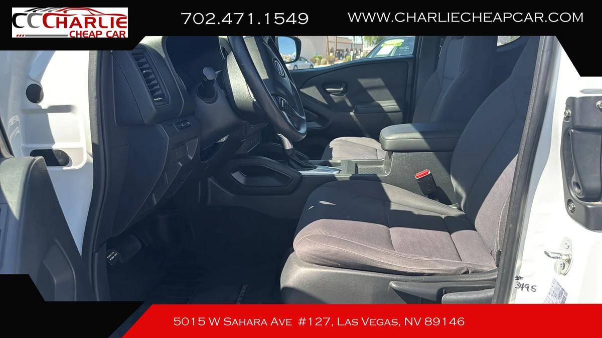 2024 Nissan, dovoz USA — foto 12 z 12