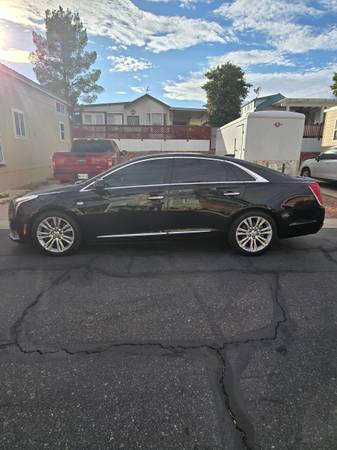 2019 Cadillac, dovoz USA — foto 8 z 9