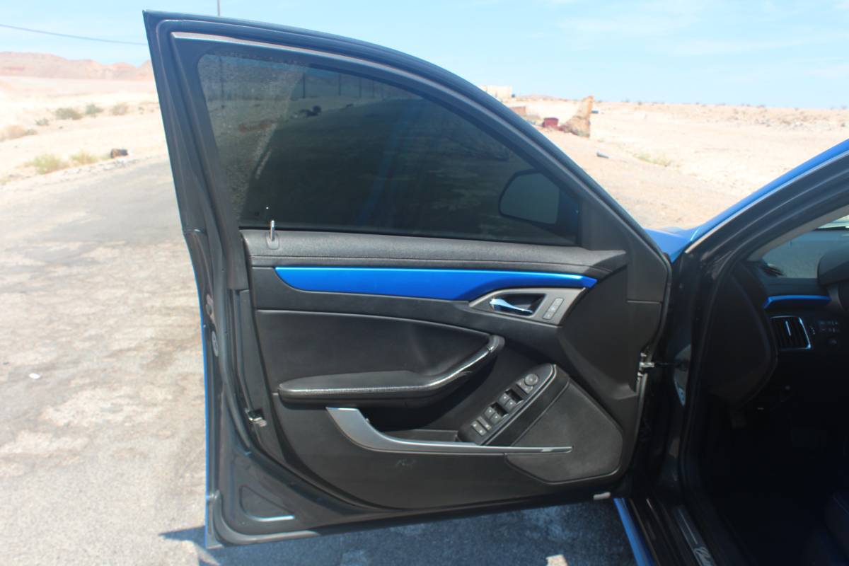 2013 Cadillac, dovoz USA — foto 10 z 12