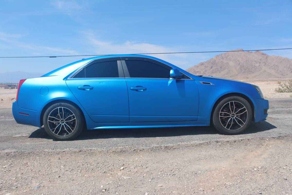 2013 Cadillac, dovoz USA — foto 7 z 12