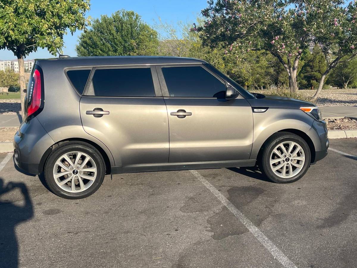 2019 Kia, dovoz USA — foto 1