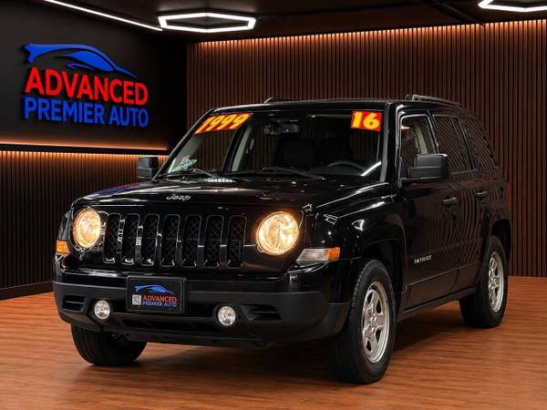 2016 Jeep, dovoz USA — foto 1