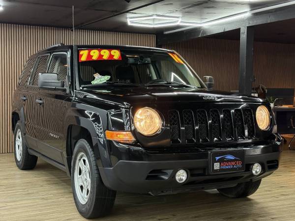 2016 Jeep, dovoz USA — foto 5 z 12