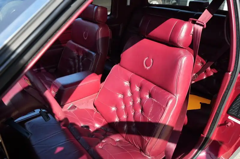 1989 Cadillac Eldorado BIARRITZ, 37 327 km, dovoz Kanada — foto 11 z 12