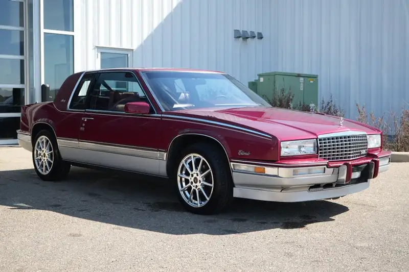 1989 Cadillac Eldorado BIARRITZ, 37 327 km, dovoz Kanada — foto 3 z 12