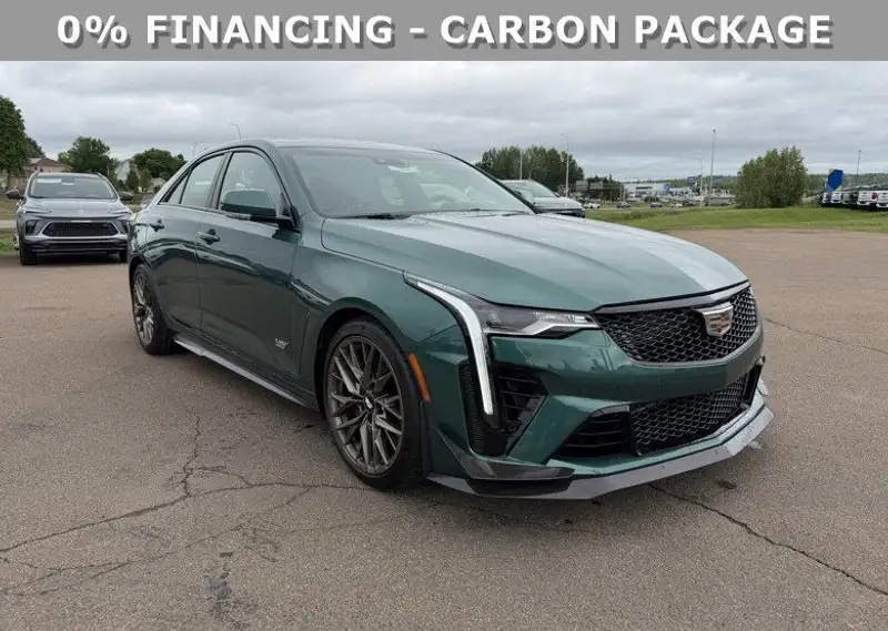 2026 Cadillac CT4-V Blackwing, 12 km, dovoz Kanada — foto 1