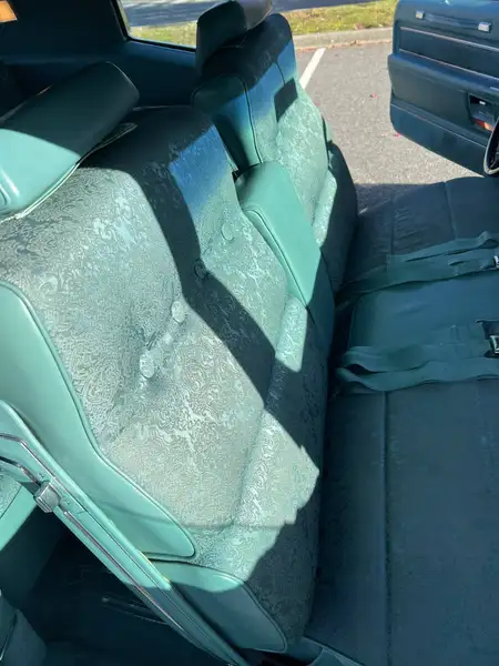 1970 Cadillac Deville, zelená, 88 700 km, dovoz Kanada — foto 5 z 12