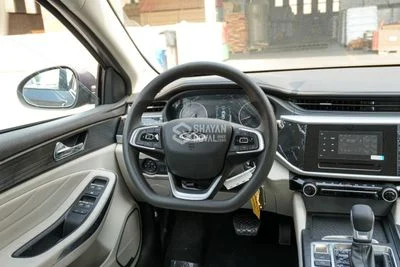 2027 Chery Arrizo 5 STANDARD, sivá, 0 km, dovoz SAE — foto 13 z 19