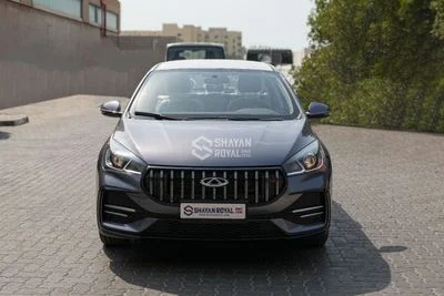 2027 Chery Arrizo 5 STANDARD, sivá, 0 km, dovoz SAE — foto 2 z 19