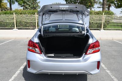 2022 Mitsubishi Attrage GLX HIGHLINE, strieborná, 72 900 km, dovoz SAE — foto 9 z 20