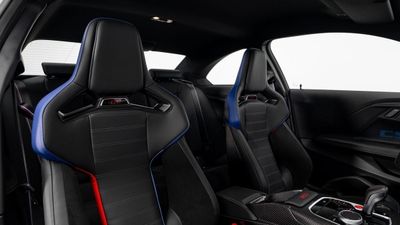 2026 BMW M2 CS, čierna, 0 km, dovoz SAE — foto 14 z 20
