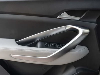 2025 Chevrolet Captiva LS, sivá, 38 694 km, dovoz SAE — foto 11 z 16