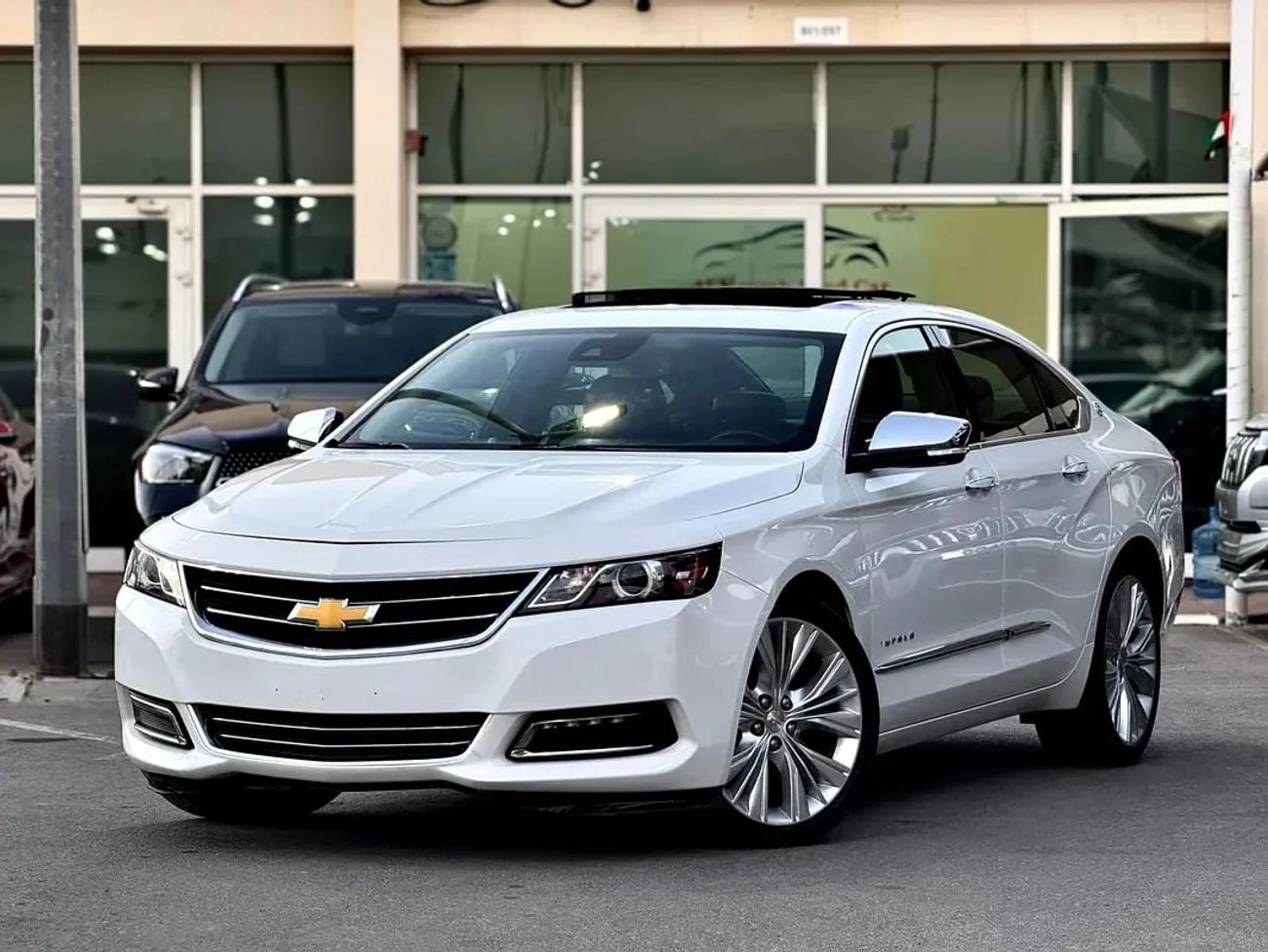 2019 Chevrolet Impala LTZ, biela, 220 000 km, dovoz SAE — foto 1