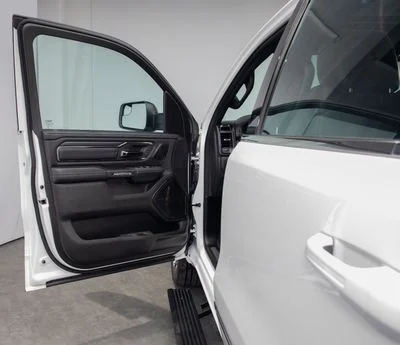 2024 Dodge RAM 1500 Limited, biela, 83 000 km, dovoz SAE — foto 15 z 16
