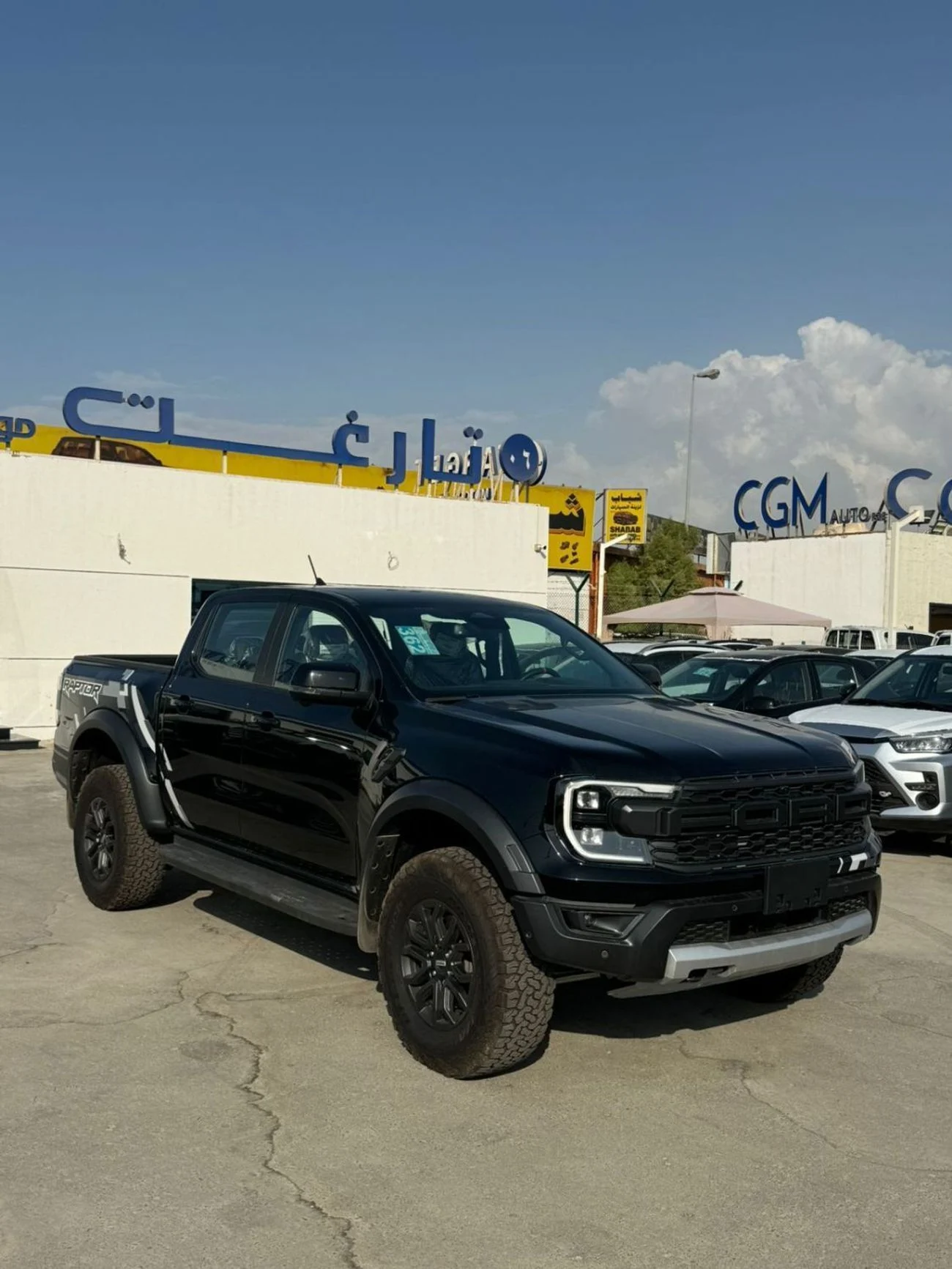 2026 Ford Ranger RAPTOR, čierna, 0 km, dovoz SAE — foto 1 z 17 2026 Ford Ranger RAPTOR, čierna, 0 km, dovoz SAE — foto 1 z 17