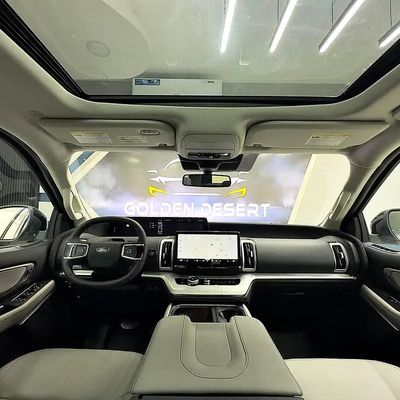 2025 Ford Expedition Active Max, biela, 300 km, dovoz SAE — foto 9 z 16