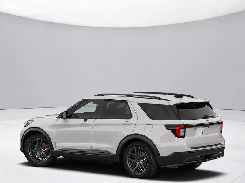 2027 Ford Explorer ST-LINE, sivá, 0 km, dovoz Kanada — foto 2 z 3